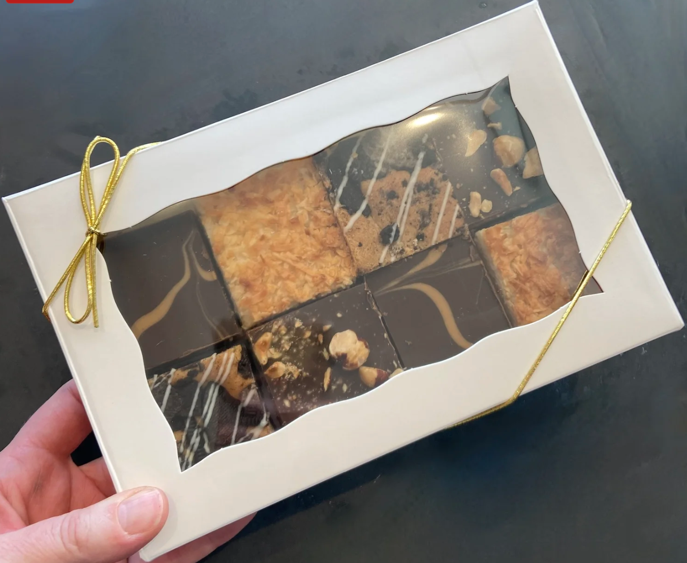 Medium - 8 pack Squares Gift Box